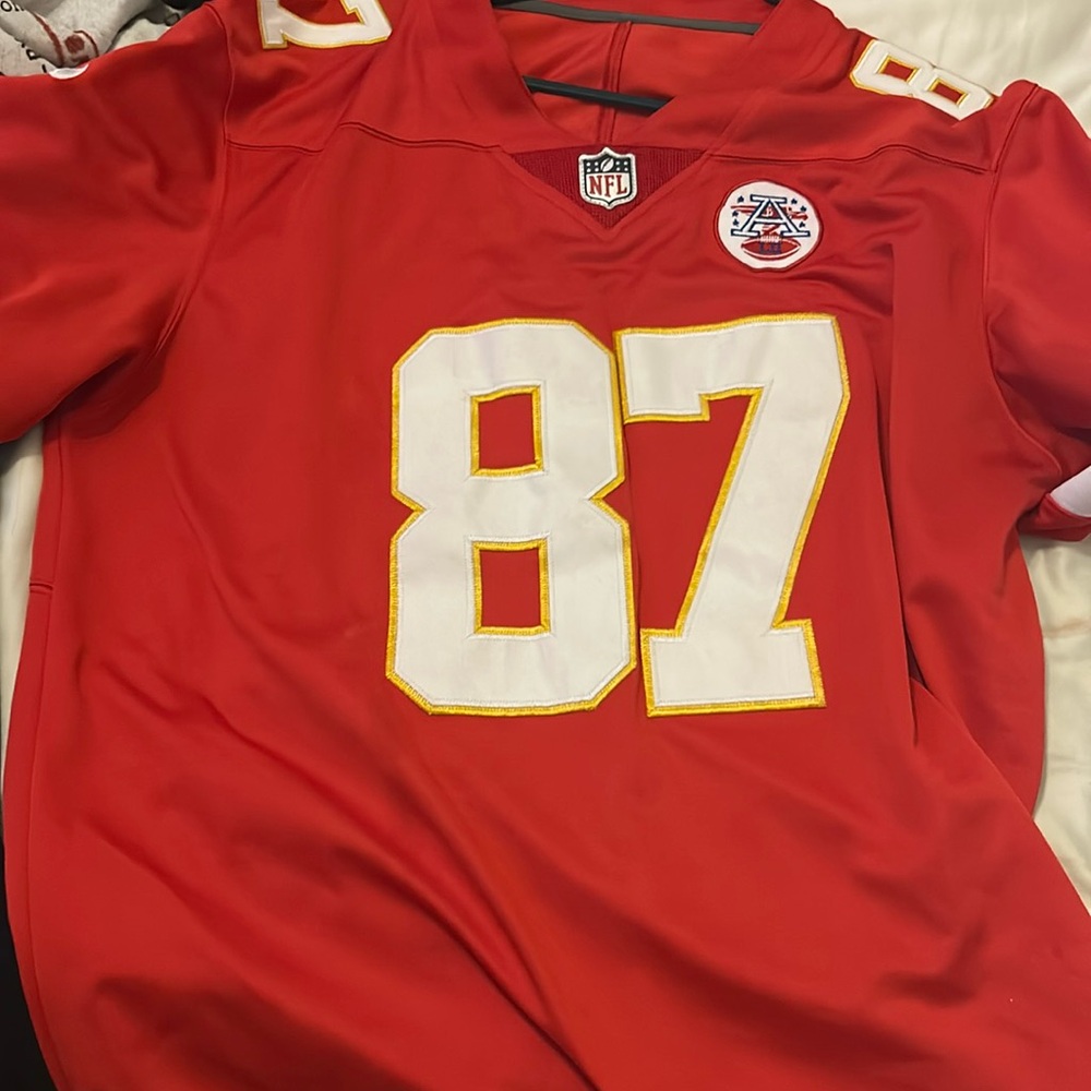 Original Travis Kelce, Kansas City Chiefs jersey